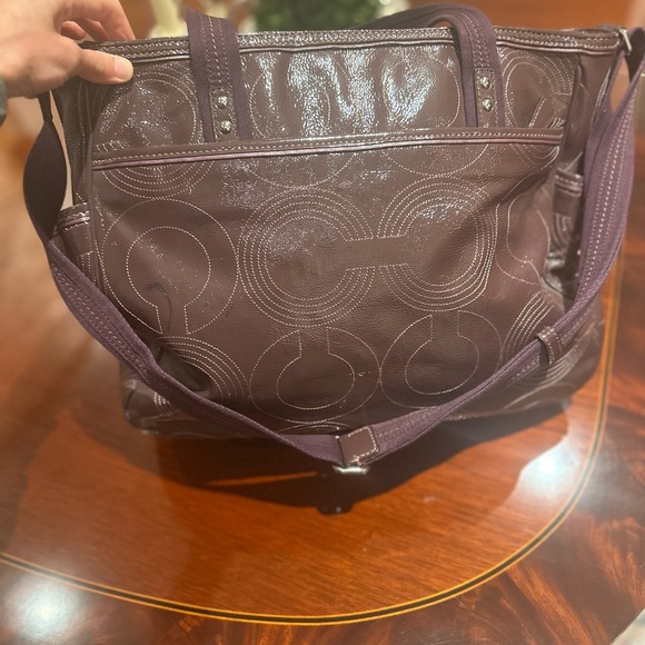 Rare and VERY large EUC purple coach bag - Picture 5 of 13